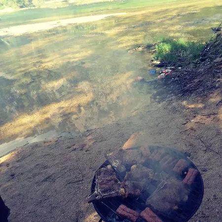 Kamp Na Uni Kemping Ivisovo Greblje